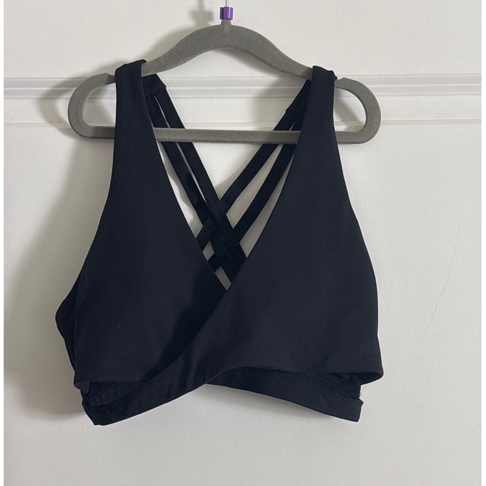 Fabletics Black Strappy Back Crossover V Faux Wrap Cutout Sports Bra XS